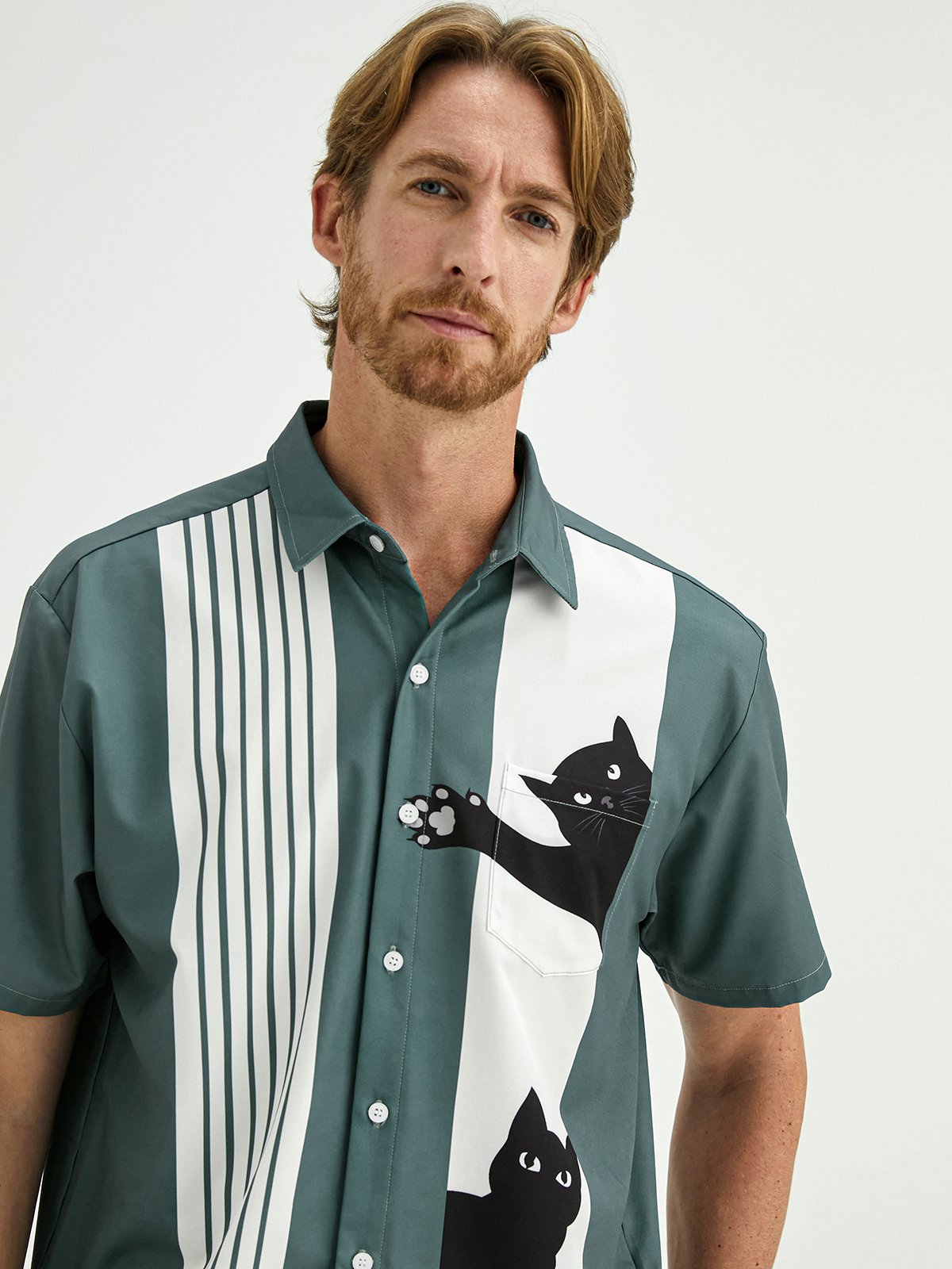 Gato Pecho Bolsillo Manga Corta Bolos Camisa
